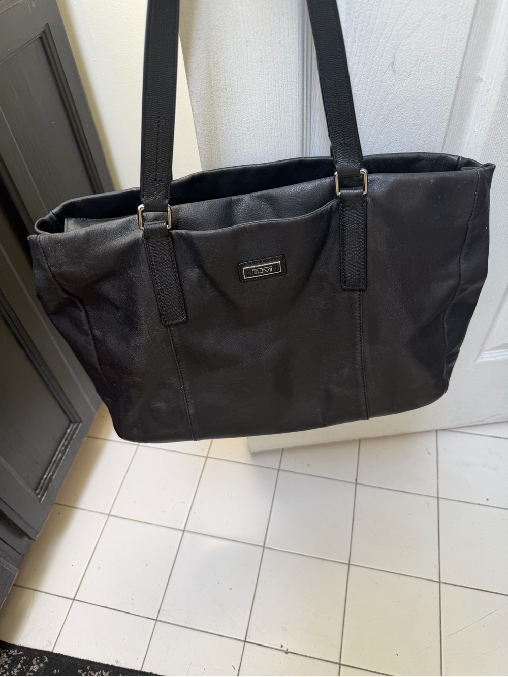 Tumi Black 100% Leather Tote Bag with padded laptop sleeve